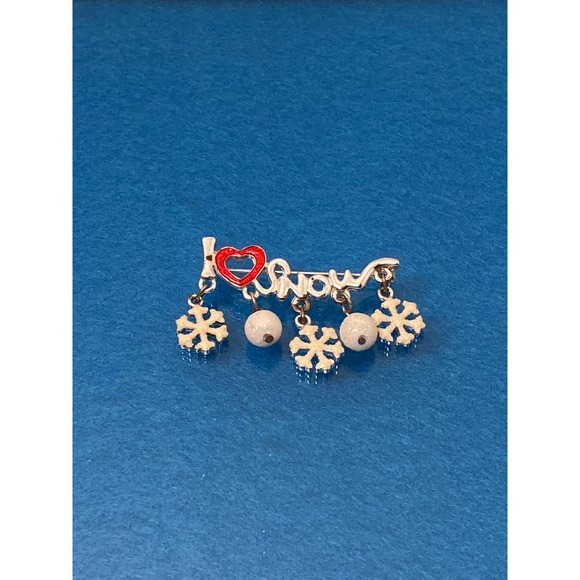 "I ❤ Snow" Bar Pin/Brooch with Charms. Holiday/Christmas/Winter. - Picture 6 of 8
